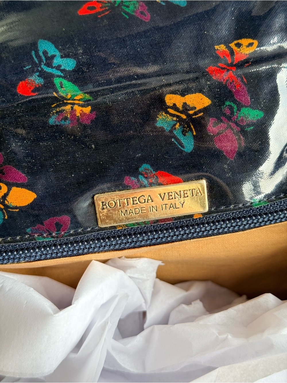 Bottega Veneta Butterfly Print Vintage Shoulder Bag with COA - Picture 6 of 11